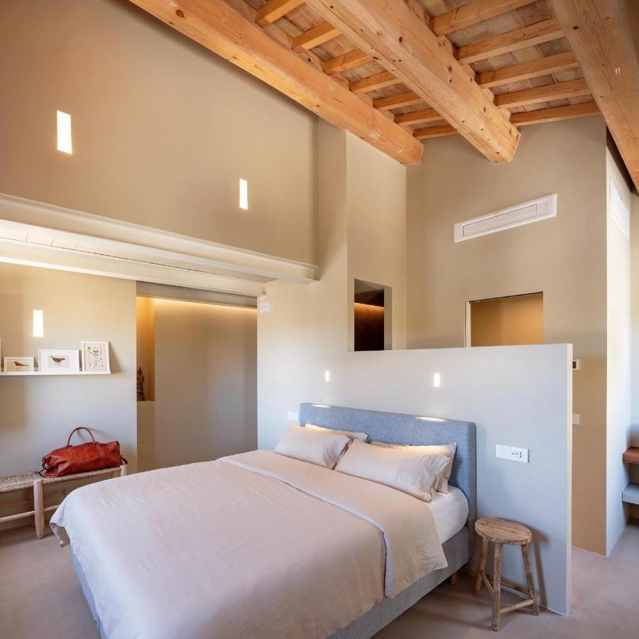 Bed and Breakfast Casale Tre Gelsi Чинголи Экстерьер фото